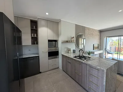 2 Bedroom House To Rent in Centurion - aJM6.webp