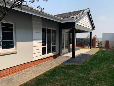 2 Bedroom House For Sale in Pretoria - F1t0.webp
