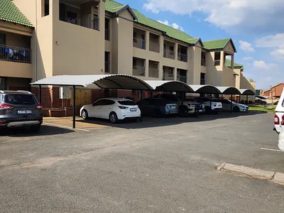 2 Bedroom Apartment For Sale in Kempton Park - img