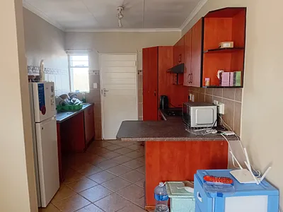 2 Bedroom Apartment For Sale in Pretoria - ug9X.webp