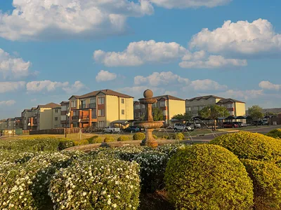 2 Bedroom Apartment For Sale in Pretoria - 5smm.webp