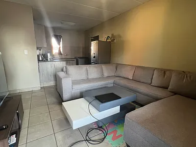 2 Bedroom Apartment For Sale in Pretoria - z0E8.webp