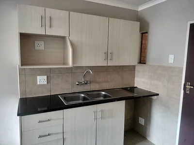 2 Bedroom Apartment To Rent in Midrand - l1pe.webp