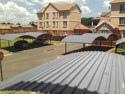 2 Bedroom Apartment For Sale in Kempton Park - SLas.webp