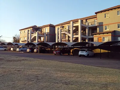 2 Bedroom Townhouse For Sale in Germiston - cdsy.webp