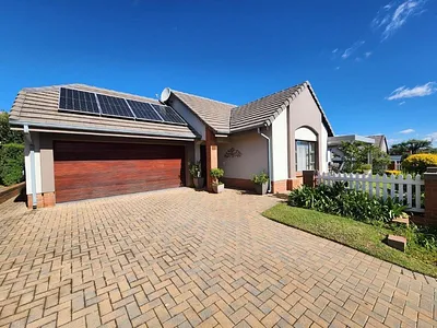 3 Bedroom Townhouse For Sale in Sandton - qHWA.webp