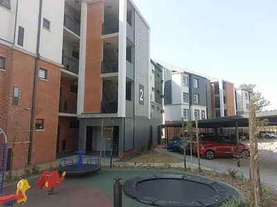 2 Bedroom Apartment To Rent in Midrand - bczE.webp