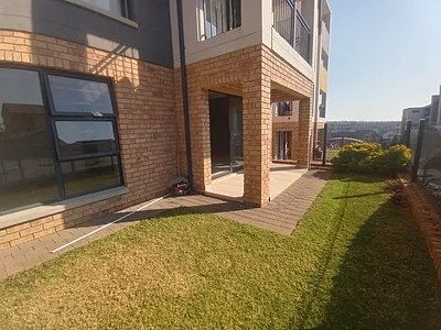 2 Bedroom Apartment For Sale in Centurion - HIMa.webp