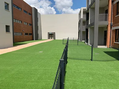 2 Bedroom Apartment To Rent in Pretoria - obLr.webp