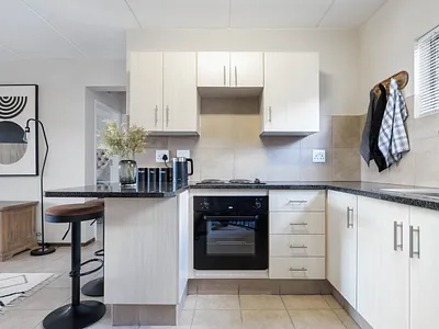 2 Bedroom Apartment To Rent in Midrand - l1HP.webp