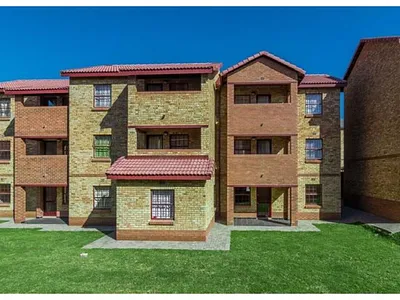 2 Bedroom Apartment To Rent in Midrand - z8ua.webp