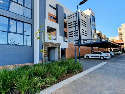 2 Bedroom Apartment To Rent in Pretoria - iQuh.webp