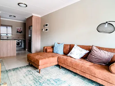 2 Bedroom Apartment For Sale in Pretoria - VQxw.webp