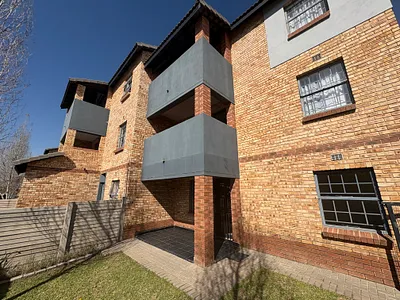 1 Bedroom Apartment To Rent in Midrand - 0cS5.webp