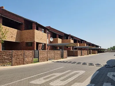 2 Bedroom Apartment To Rent in Johannesburg - RVHU.webp