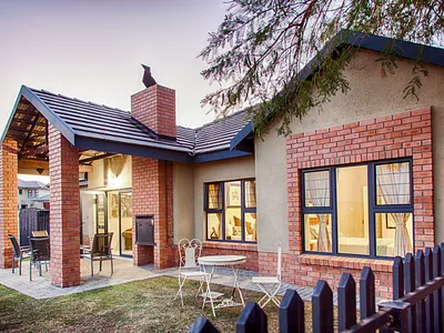 3 Bedroom House To Rent in Nelspruit - 9YEp.webp