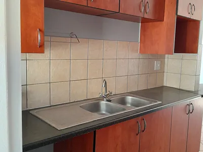 2 Bedroom Apartment To Rent in Kempton Park - img