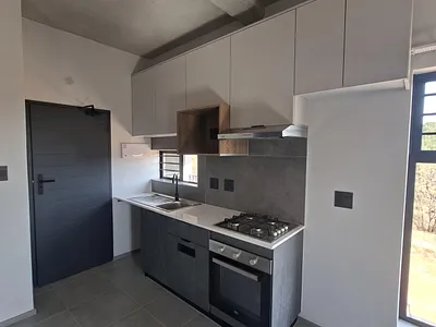 1 Bedroom Apartment To Rent in Pretoria - qdWy.webp