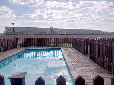 2 Bedroom Apartment To Rent in Pretoria - jtX5.webp