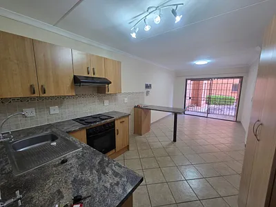 2 Bedroom Apartment To Rent in Pretoria - bEgv.webp