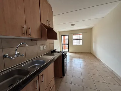 2 Bedroom Apartment To Rent in Akasia - OVDX.webp
