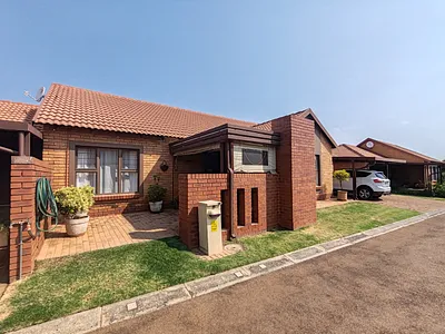 3 Bedroom House For Sale in Pretoria - 8Tsa.webp