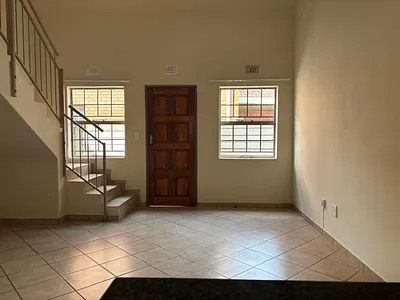 3 Bedroom Apartment To Rent in Akasia - Tt26.webp
