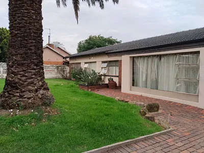 3 Bedroom House To Rent in Germiston - gZOu.webp