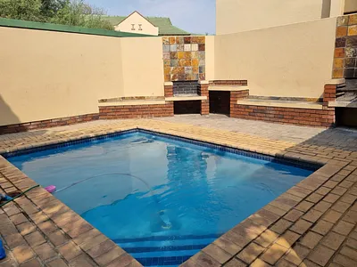 2 Bedroom Apartment For Sale in Randburg - img