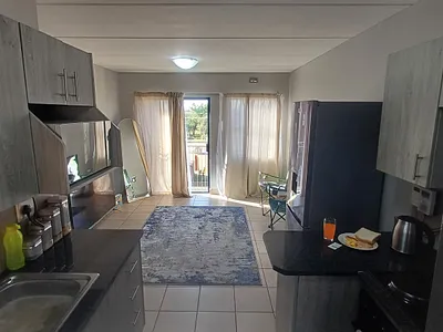 2 Bedroom Apartment For Sale in Pretoria - 3GC5.webp