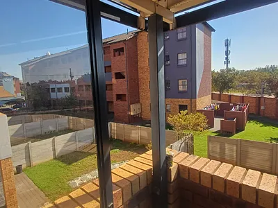 2 Bedroom Apartment For Sale in Pretoria - qZkf.webp