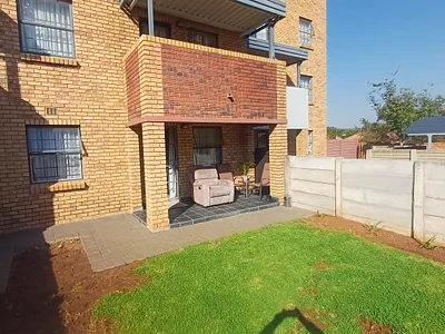 2 Bedroom Apartment For Sale in Pretoria - ikoD.webp