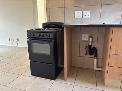 2 Bedroom Apartment To Rent in Akasia - rJKP.webp