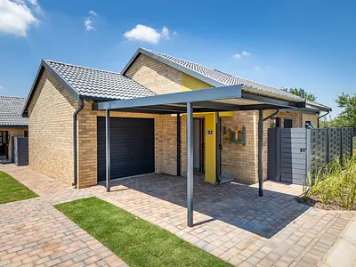 2 Bedroom House To Rent in Pretoria - azj0.webp