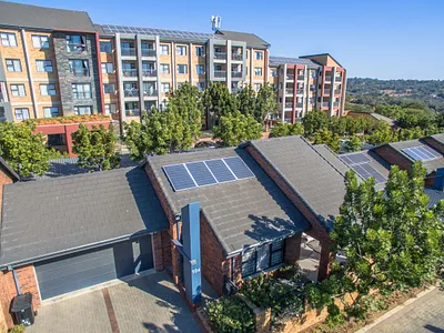 3 Bedroom Townhouse For Sale in Randburg - w9MH.webp