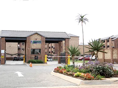 2 Bedroom Apartment To Rent in Centurion - vidB.webp