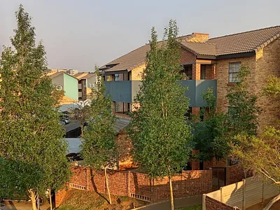 2 Bedroom Apartment For Sale in Midrand - gjo1.webp