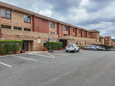1 Bedroom Apartment For Sale in Randburg - ZzLe.webp