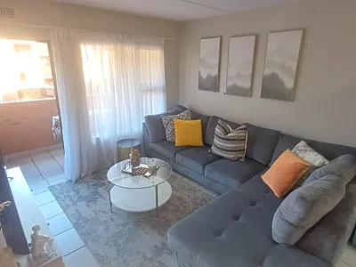 2 Bedroom Apartment For Sale in Pretoria - aC7r.webp