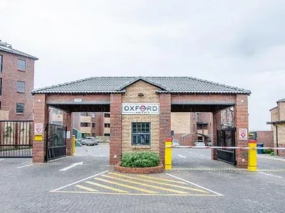 2 Bedroom Apartment For Sale in Pretoria - TQjU.webp