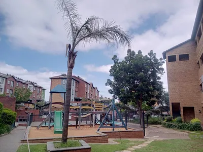 2 Bedroom Apartment For Sale in Pretoria - FzGk.webp