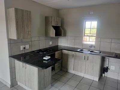 2 Bedroom Apartment To Rent in Centurion - 4IUX.webp