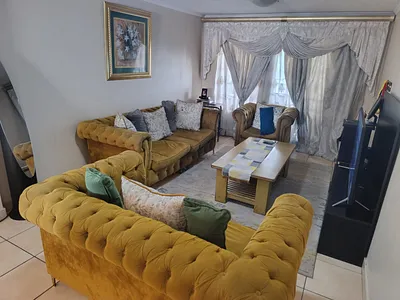 2 Bedroom Apartment For Sale in Germiston - B7vT.webp