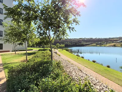 2 Bedroom Apartment For Sale in Pretoria - 2BQU.webp