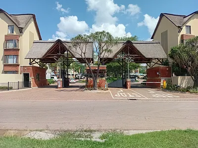 2 Bedroom Apartment For Sale in Pretoria - FvFN.webp