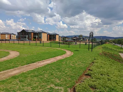 2 Bedroom Apartment For Sale in Johannesburg - JARP.webp