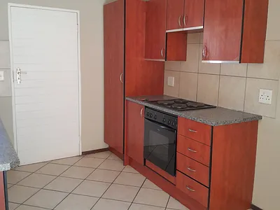 2 Bedroom Apartment To Rent in Kempton Park - 2NUQ.webp
