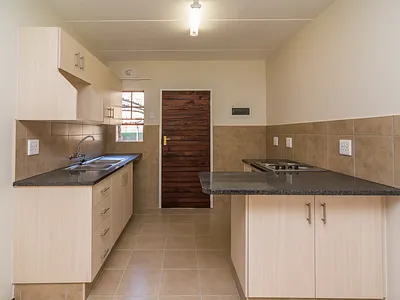 2 Bedroom Apartment To Rent in Midrand - HjIB.webp