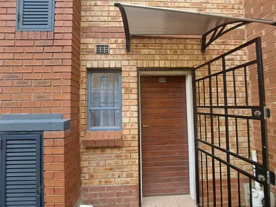 2 Bedroom Apartment For Sale in Midrand - slUB.webp