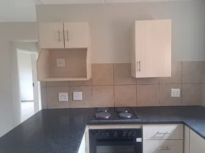 2 Bedroom Apartment To Rent in Midrand - DSce.webp